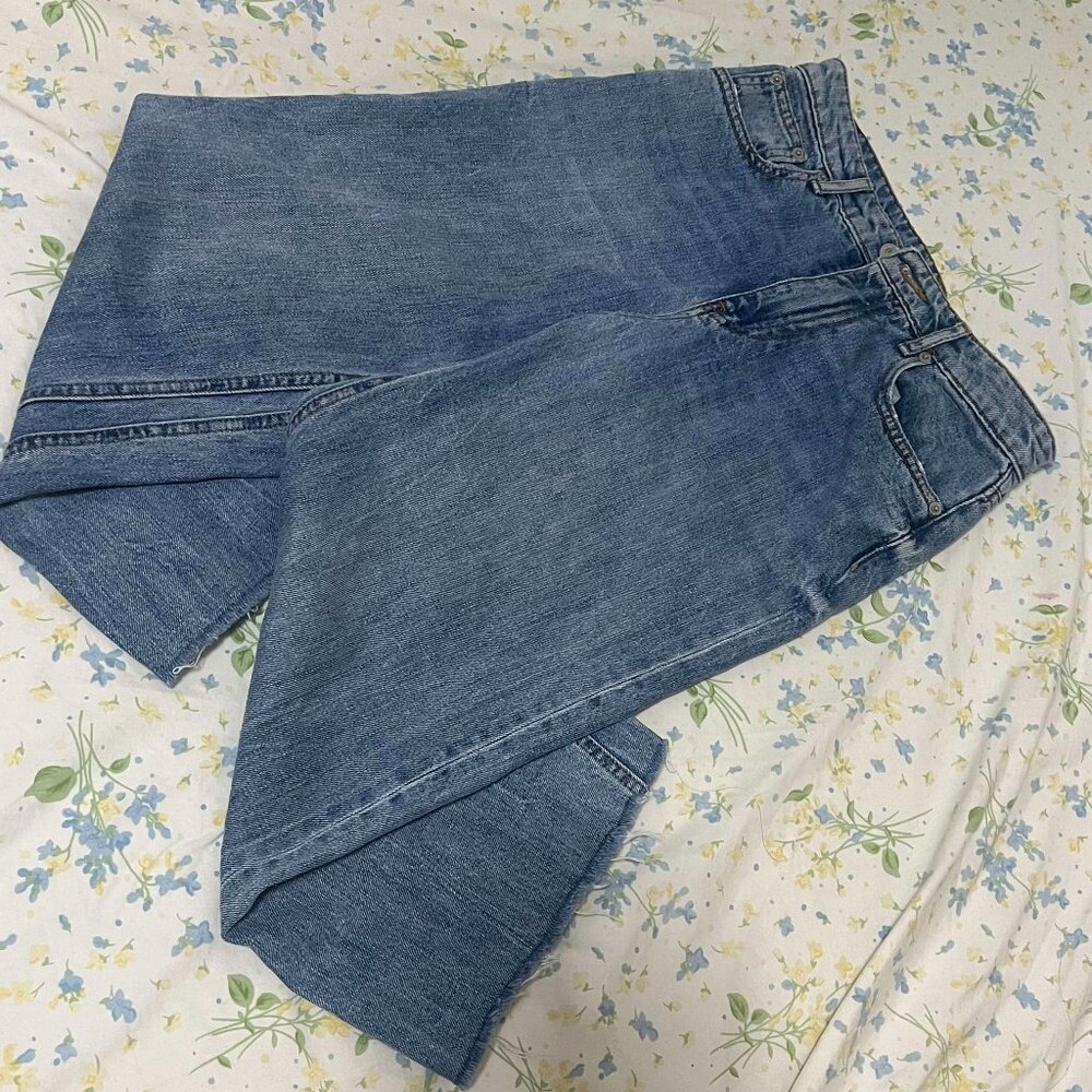 ZARA High-Waisted Wide-Leg Jeans